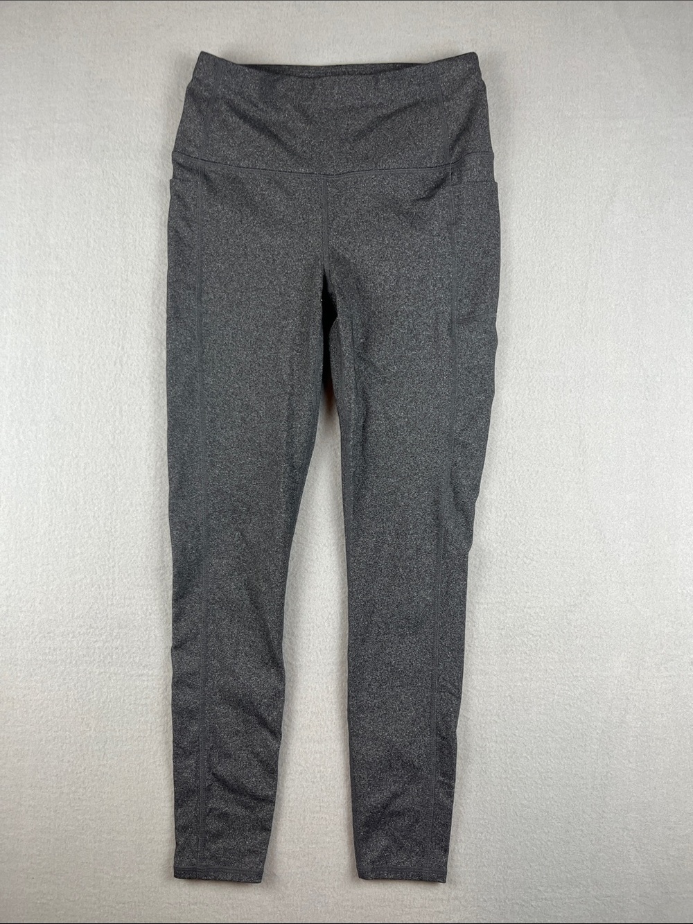 Skechers High-Waist Heathered Gray Leggings
Size: Small